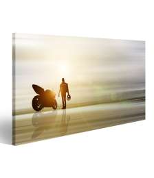 Bild auf Leinwand Abstraktes Kunstwerk: Motorrad am Horizont mit unscharfem Hintergrund