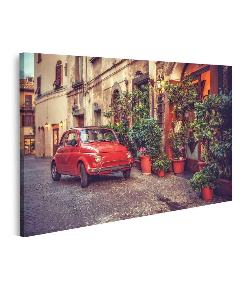 Islandburner Bild auf Leinwand Altes, klassisches italienisches Kult-Auto im Vintage-Stil