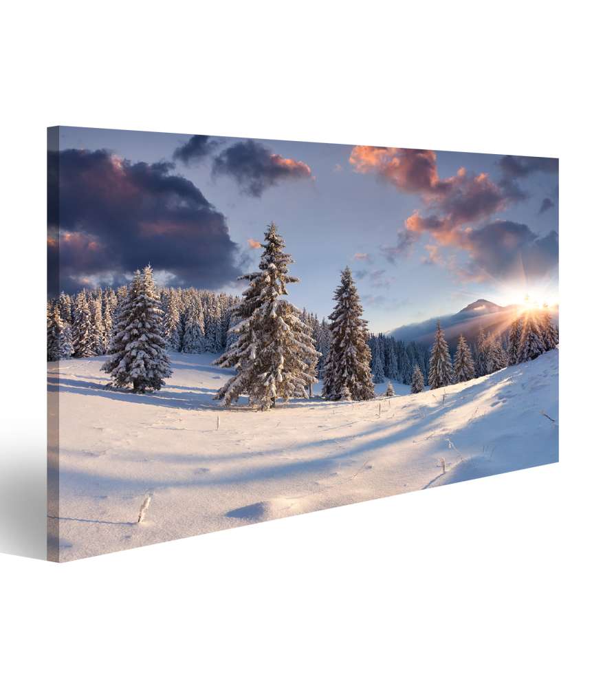 Islandburner Bild auf Leinwand Malerischer Winter-Sonnenaufgang mit schneebedeckten Bäumen