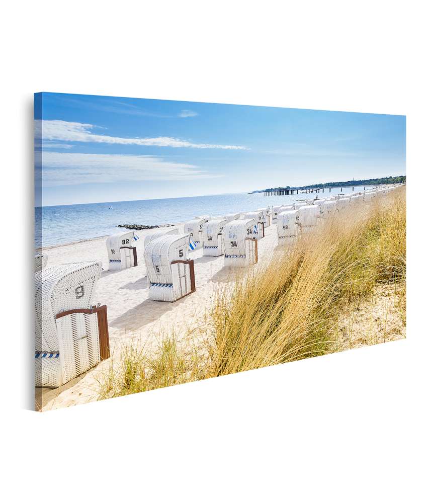 Islandburner Bild auf Leinwand Panoramablick von einer Düne auf Strandkörbe am Nordsee-Ostsee Strand