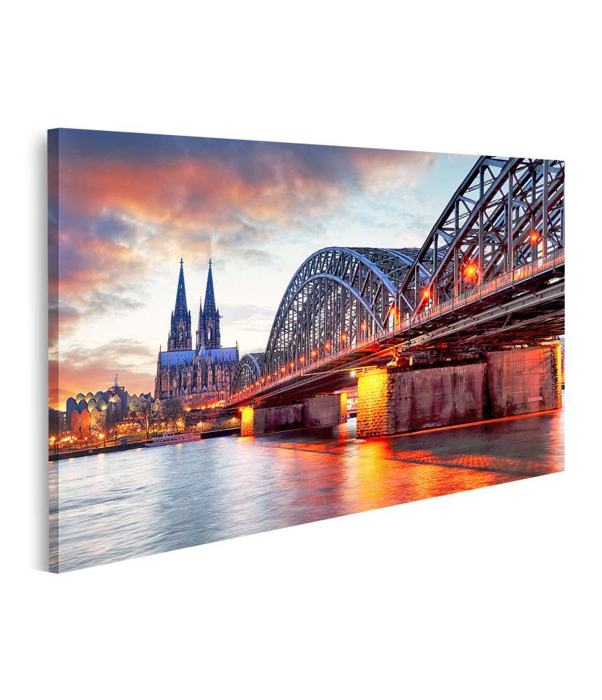 Islandburner Bild auf Leinwand Sonnenuntergang am Kölner Dom mit Hohenzollernbrücke bei Nacht