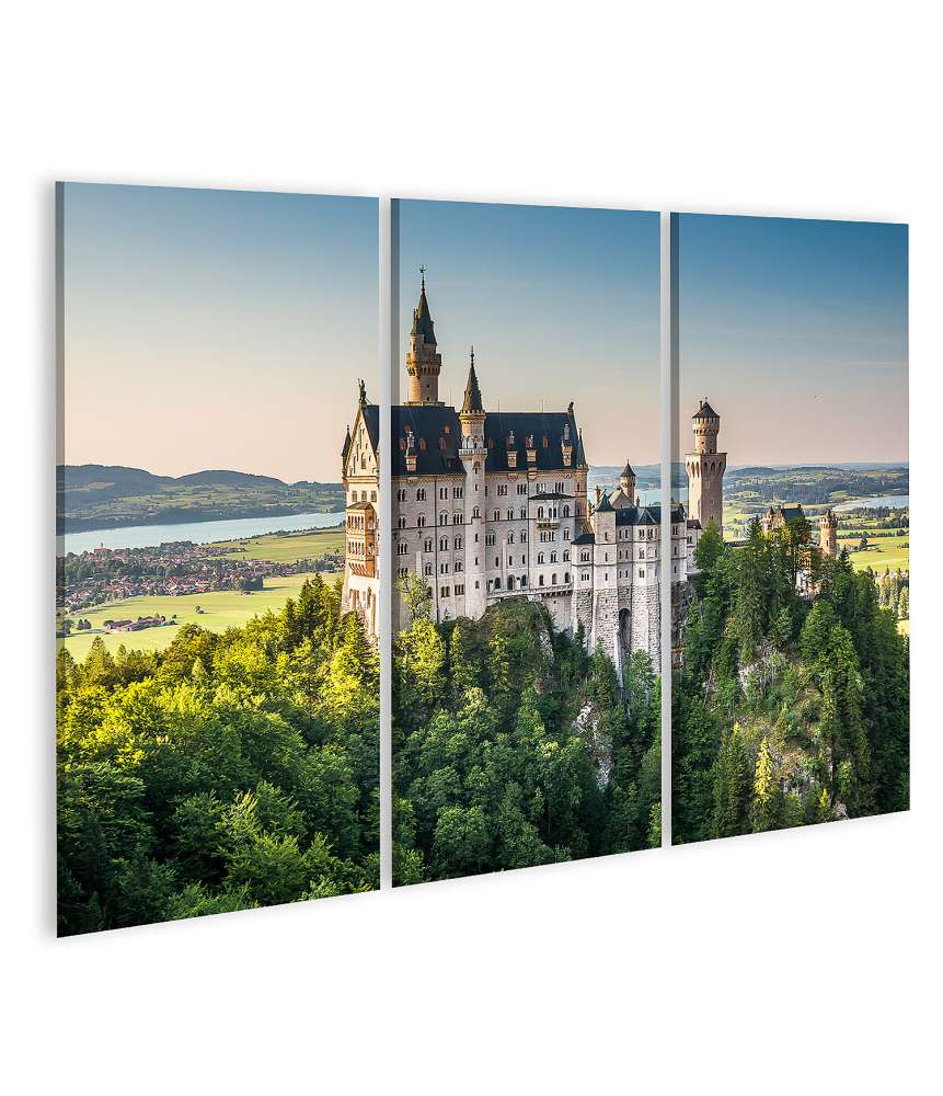 Islandburner Bild auf Leinwand Majestätisches Wandbild von Schloss Neuschwanstein, Bayern, Deutschland