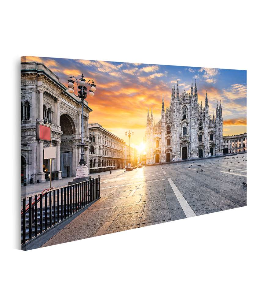 Islandburner Bild auf Leinwand Sonnenaufgang über dem Mailänder Duomo, Italien