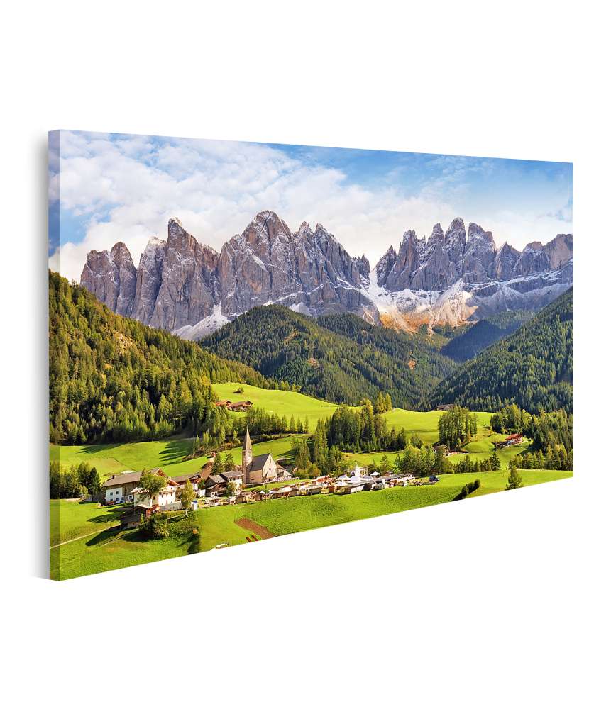 Islandburner Bild auf Leinwand Bergpanorama im malerischen Val di Funes, Trentino-Alto Adige, Italien