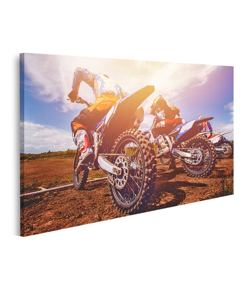 Islandburner Bild auf Leinwand Dynamisches Wandbild eines Dirtbike-Teams beim Motocross-Rennen