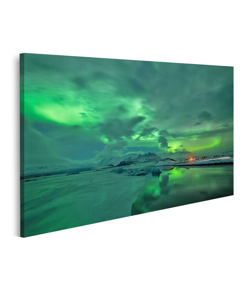 Islandburner Bild auf Leinwand Atemberaubende Aurora Borealis über der Jokulsarlon-Lagune in Island