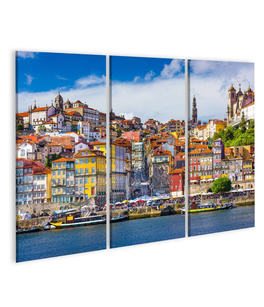 Islandburner Bild auf Leinwand Blick auf die Altstadt-Skyline von Porto, Portugal über den Fluss Douro