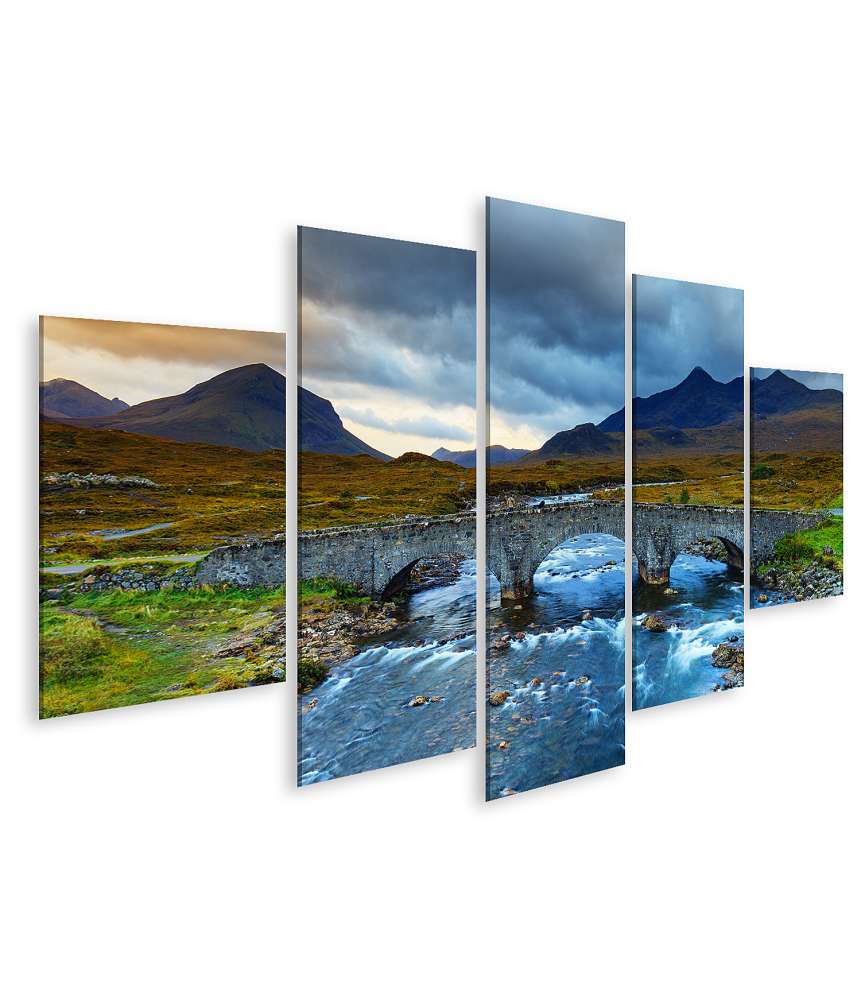 Islandburner Bild auf Leinwand Berg Marsco im Sligachan Glen, Skye, Innere Hebriden, Highlands, Schottland