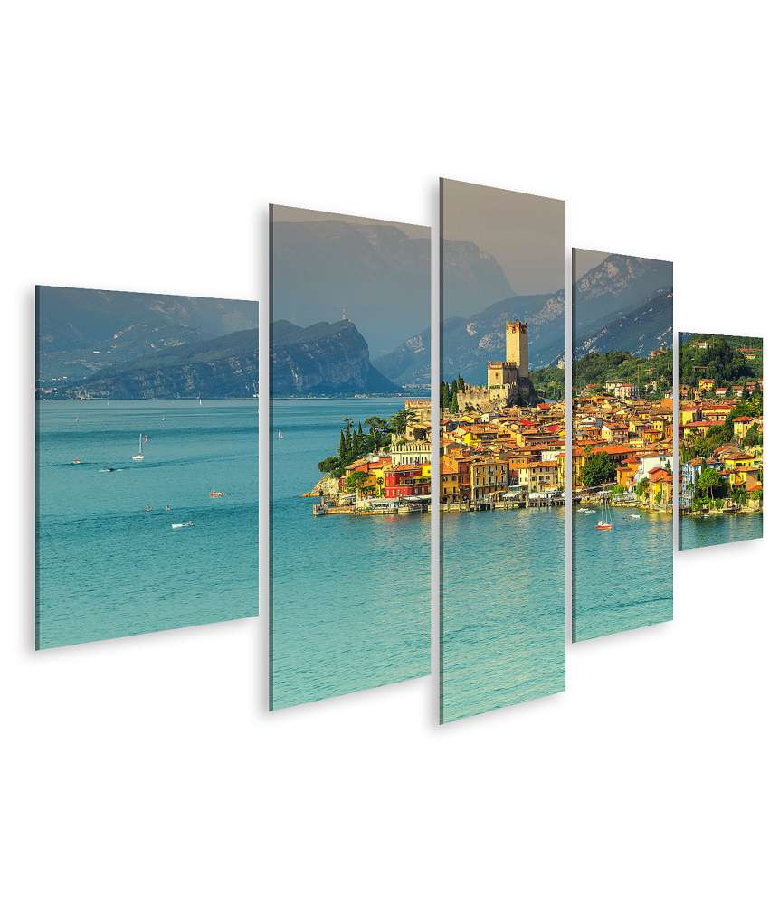 Islandburner Bild auf Leinwand Atemberaubendes Wandbild: Gardasee mit hohen Bergen, Malcesine, Mittelmeer