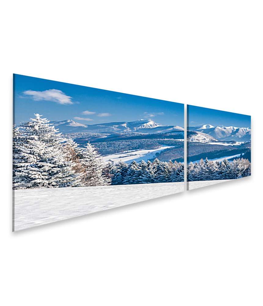 Islandburner Bild auf Leinwand Sonnenbeschienene, verschneite Berglandschaft in der Slowakei als Wandbild