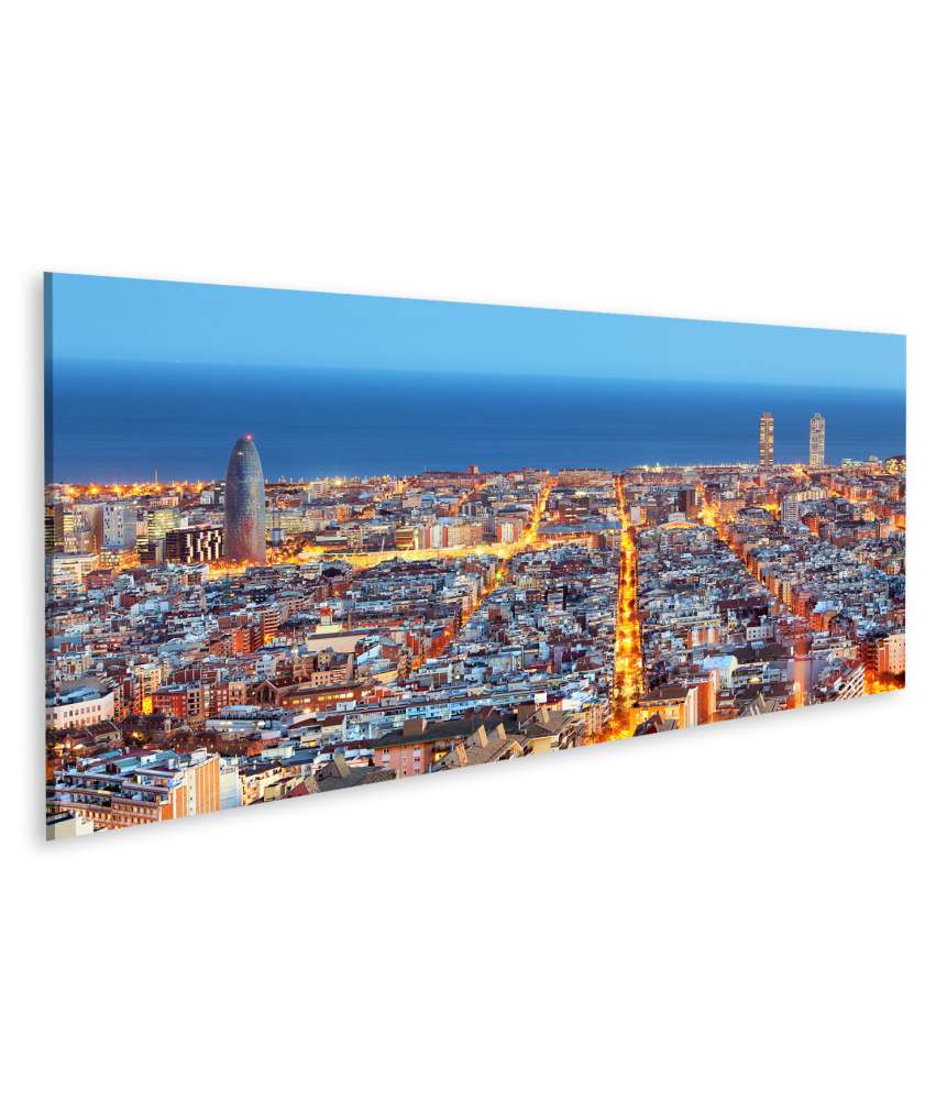 Islandburner Bild auf Leinwand Nächtliche Luftaufnahme der Skyline von Barcelona, Spanien