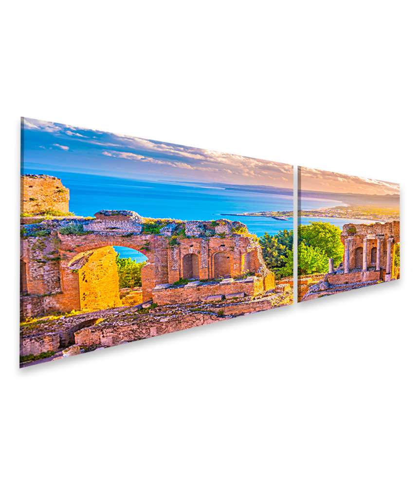 Islandburner Bild auf Leinwand Schönes Reisefoto von Taormina-Theaterruinen bei Sonnenuntergang