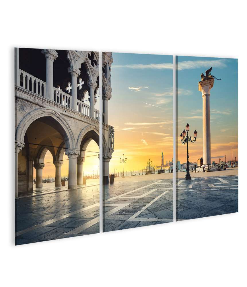 Islandburner Bild auf Leinwand Sonnenaufgang über San Marco in Venedig, Italien - Wandbild