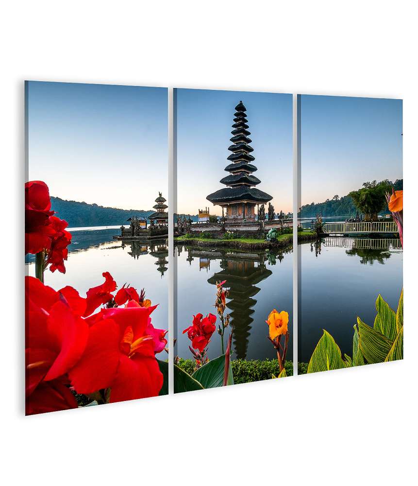 Islandburner Bild auf Leinwand Wandbild von Ulun Danu Bratan Tempel in Bali, umgeben von Blumengarten