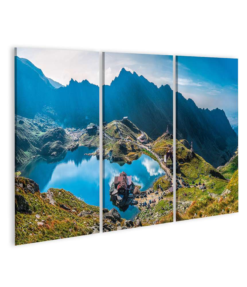 Islandburner Bild auf Leinwand Wandbild: Der atemberaubende Balea Gletschersee am Transfagarasan, Rumänien