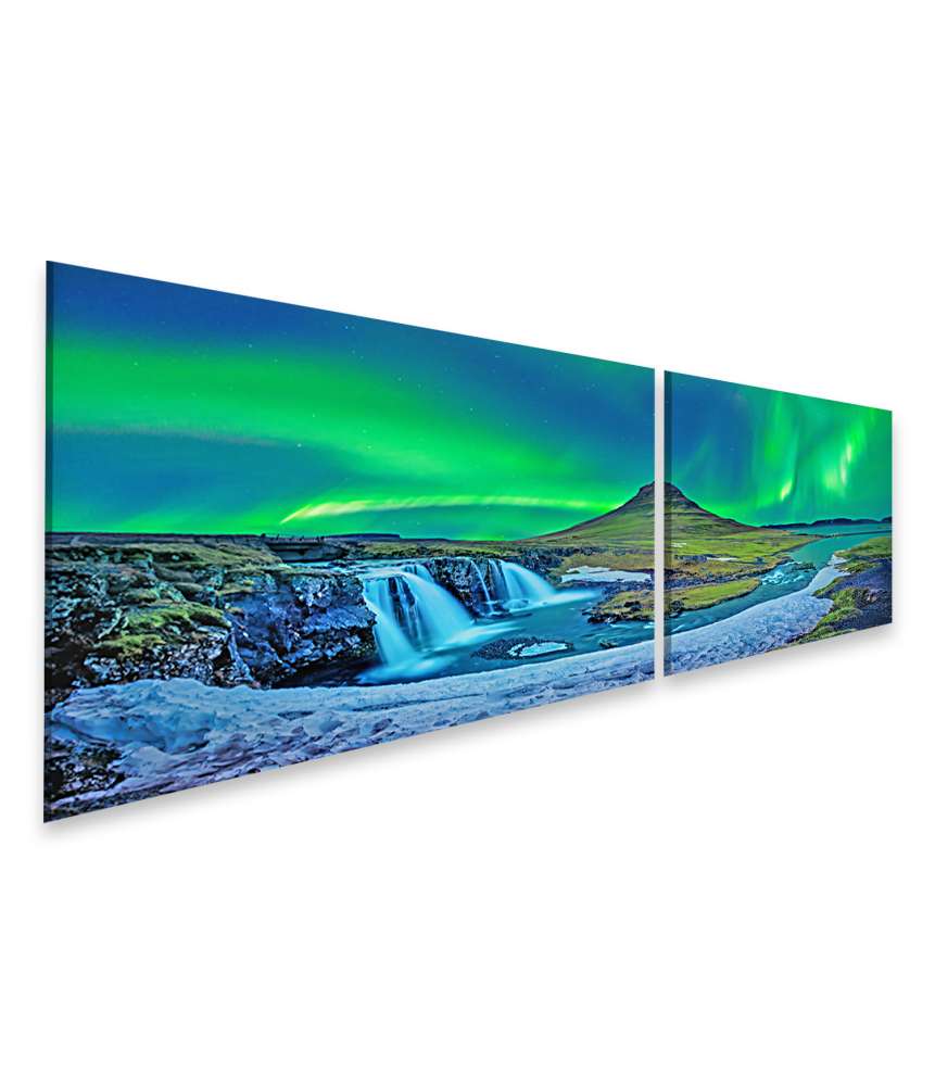 Islandburner Bild auf Leinwand Winterliches Nordlicht Aurora Borealis über Kirkjufell Berg, Island