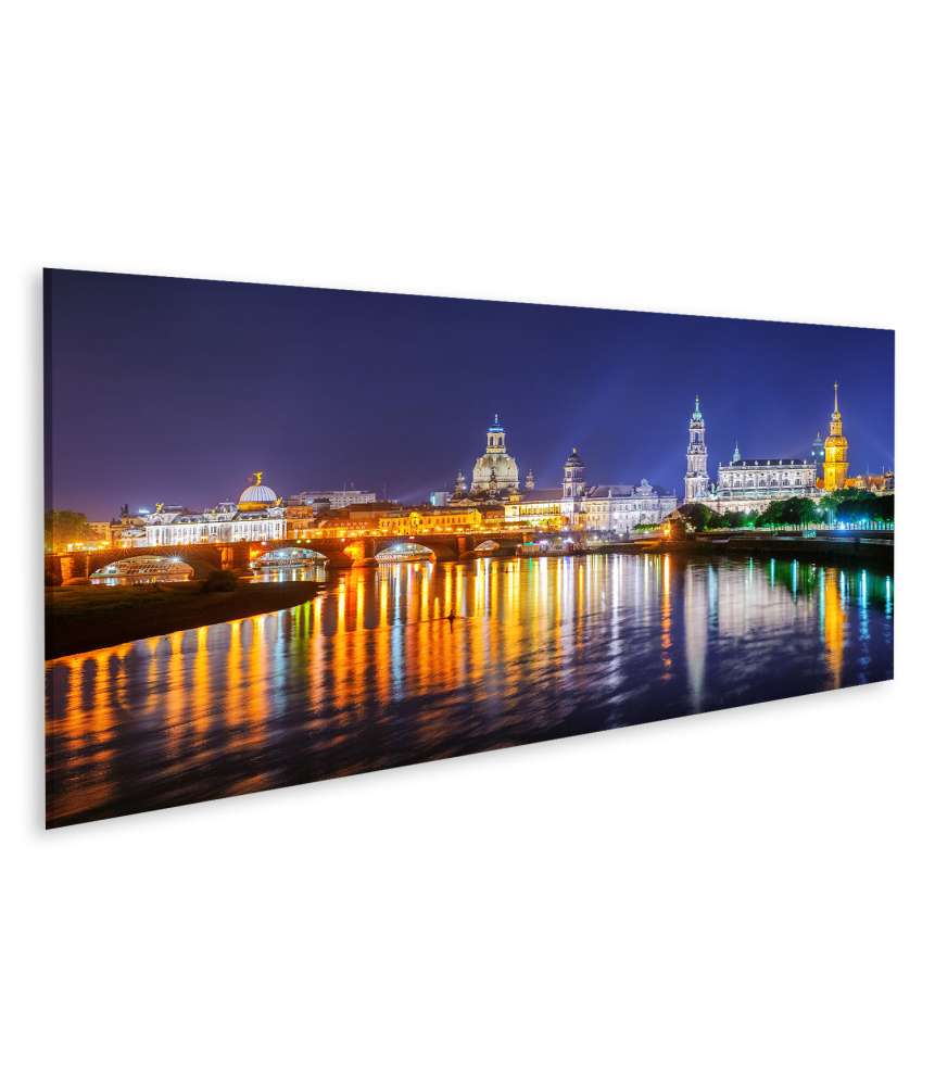 Islandburner Bild auf Leinwand Panoramablick auf die Altstadt von Dresden an der Elbe bei Nacht, Deutschland