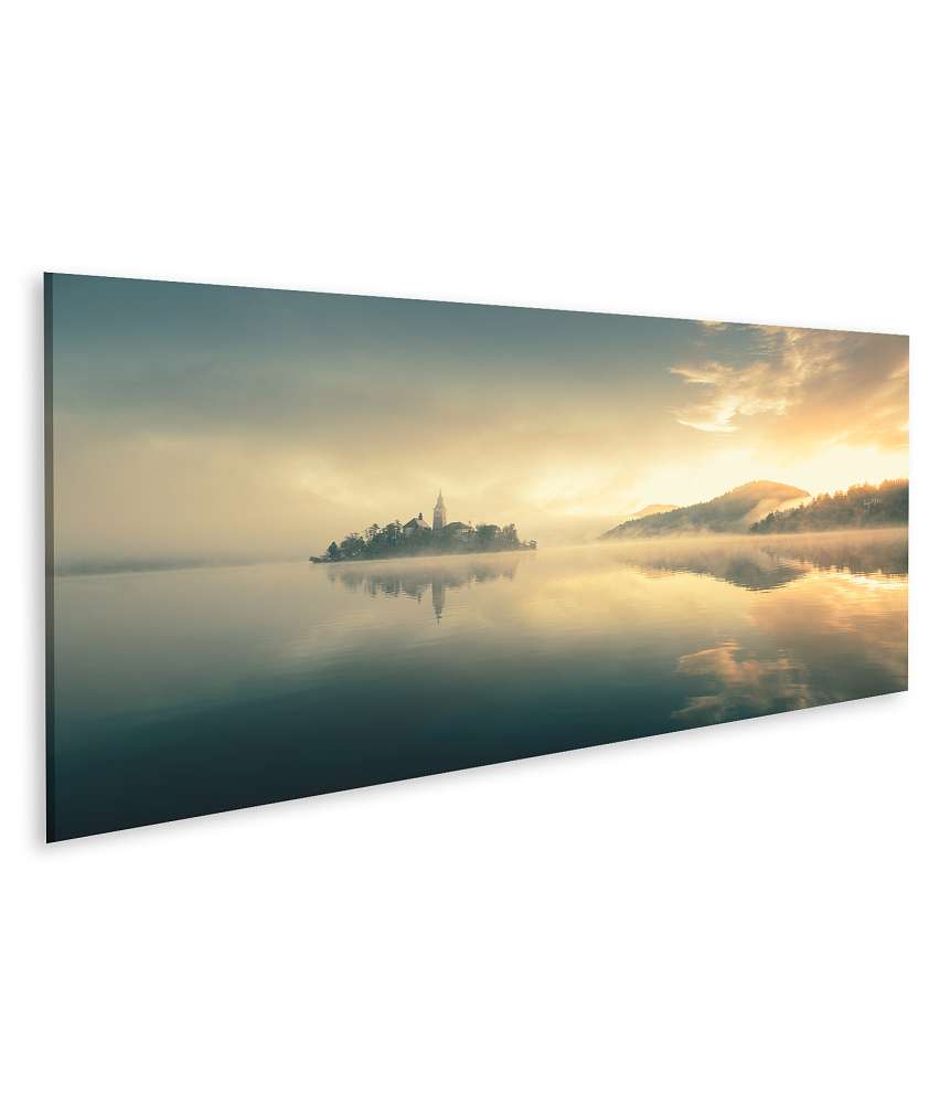 Islandburner Bild auf Leinwand Atemberaubender Sonnenaufgang am Lake Bled in Slowenien als Wandbild