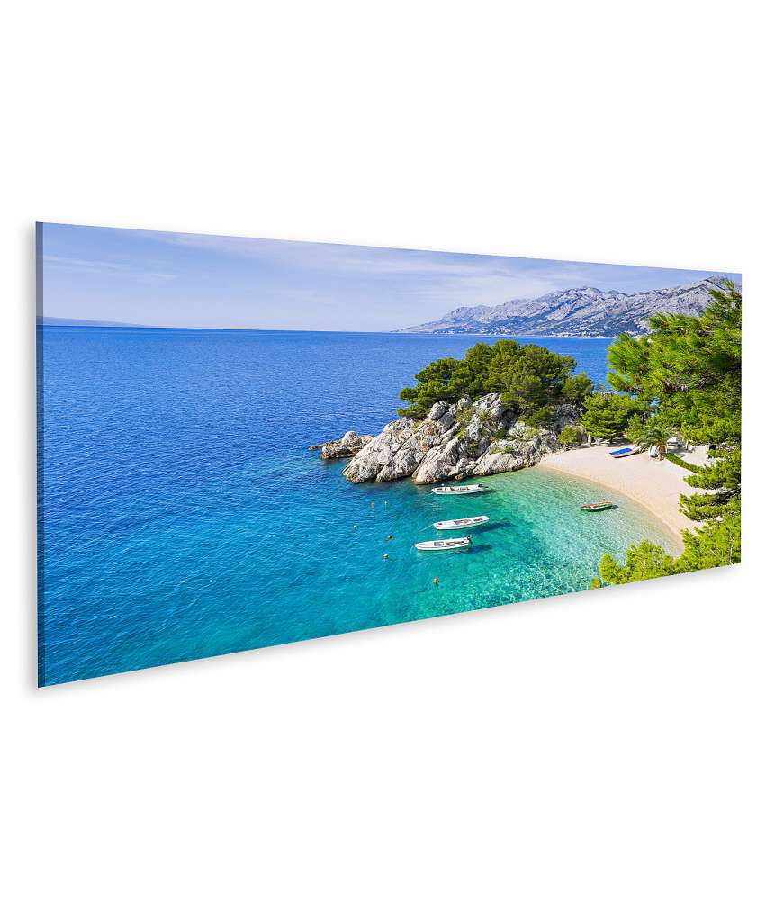 Islandburner Bild auf Leinwand Atemberaubendes Wandbild des Strandes Brela in Dalmatien, Kroatien