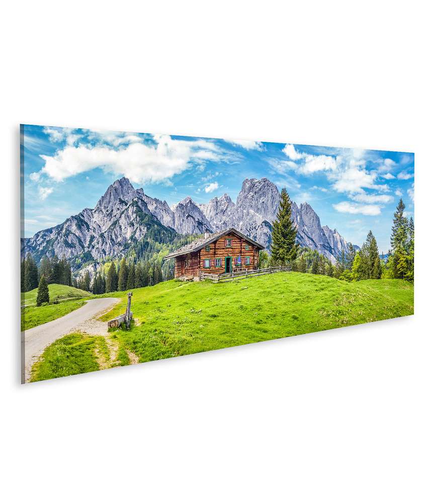 Islandburner Bild auf Leinwand Malerisches Panorama einer idyllischen Alpenlandschaft mit Berghütte