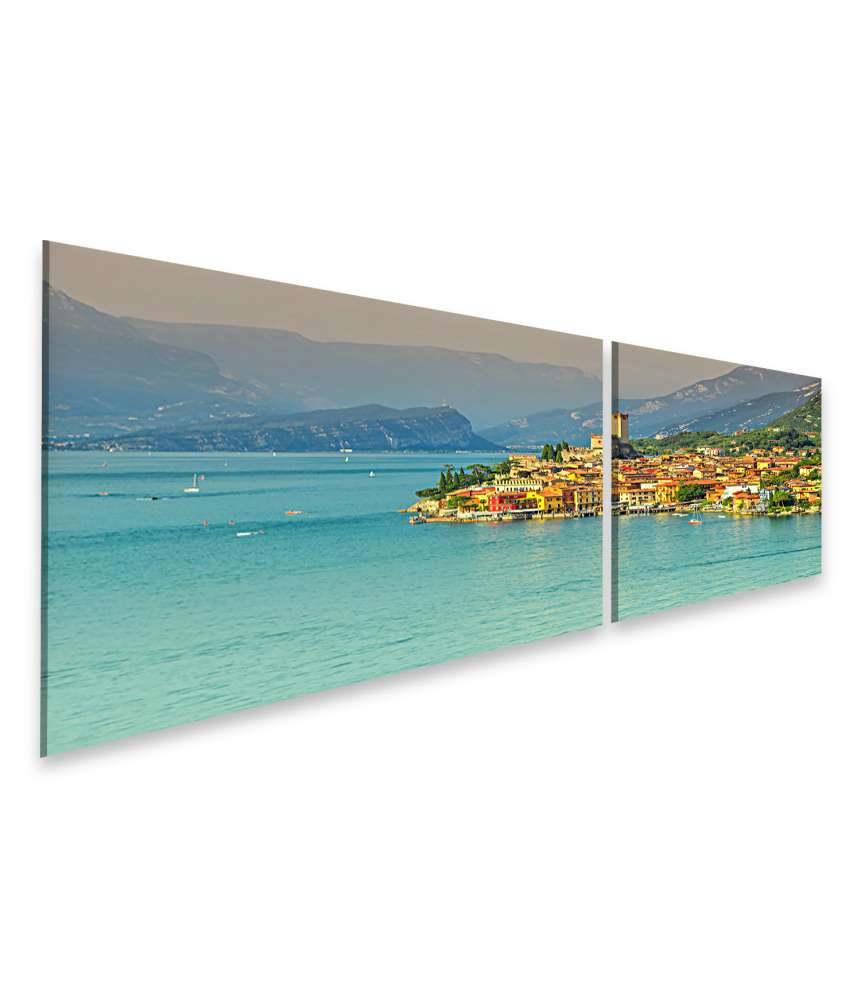 Islandburner Bild auf Leinwand Atemberaubendes Wandbild: Gardasee mit hohen Bergen, Malcesine, Mittelmeer