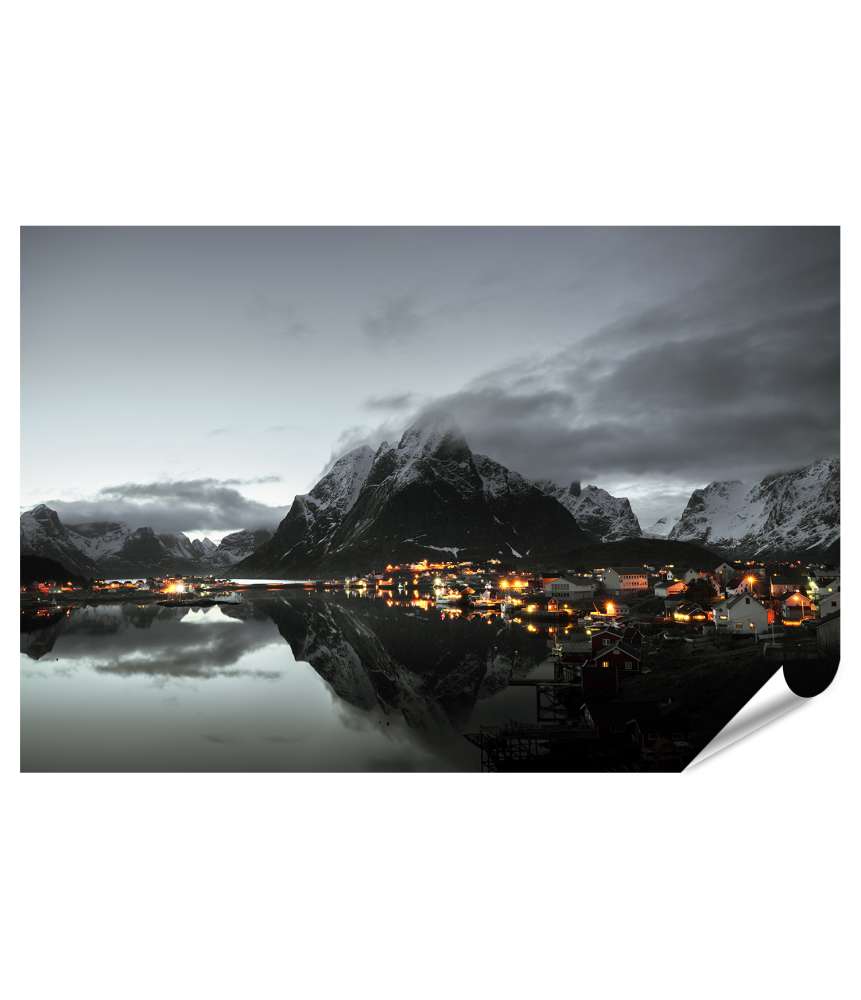 Islandburner XXL Premium Poster Sonnenuntergang in Reine, einem malerischen Dorf in den Lofoten, Norwegen