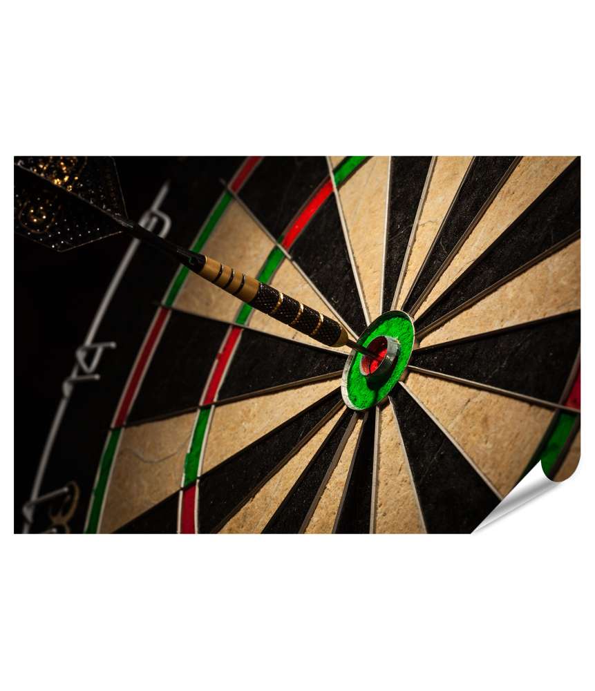 Islandburner XXL Premium Poster Nahaufnahme eines Dartpfeils im Bullseye-Wandbild