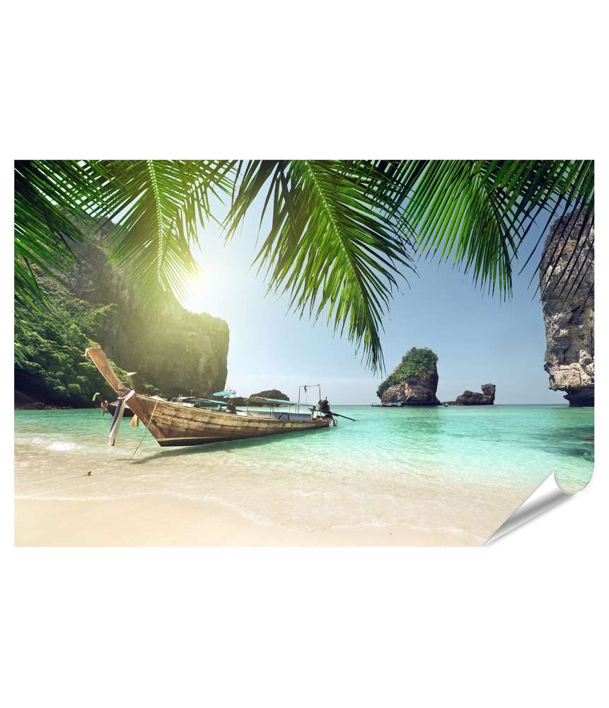 Islandburner XXL Premium Poster Buntes Boot vor der atemberaubenden Kulisse der Phi Phi Insel, Thailand