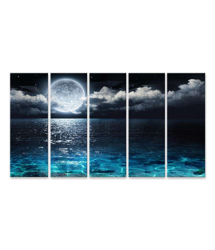 Islandburner Bild auf Leinwand Wandbild: Vollmond über dem Meer in einer klaren Nacht