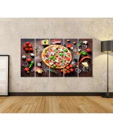 Bild auf Leinwand Köstliche italienische Pizza mit Pilzen und Gewürzen als Wandbild