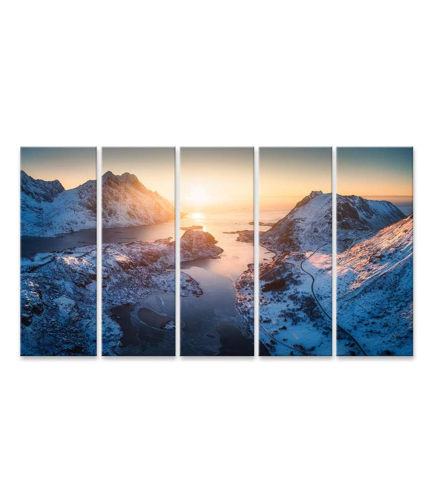 Islandburner Bild auf Leinwand Luftbild: Majestätischer Fjord-Sonnenuntergang auf den Lofoten