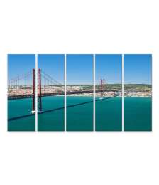 Bild auf Leinwand Wandbild der 25 April Brücke über den Tejo Fluss in Lissabon, Portugal