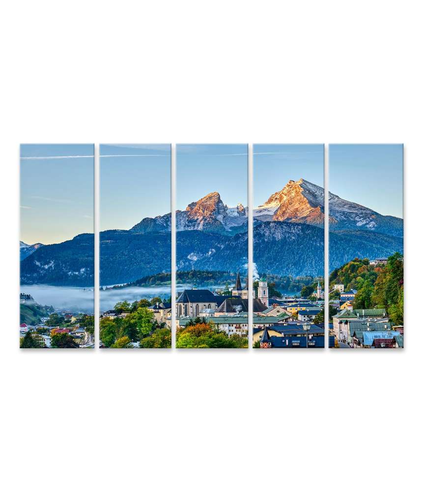 Islandburner Bild auf Leinwand Berg Watzmann über der malerischen Stadt Berchtesgaden in den Bayerischen Alpen