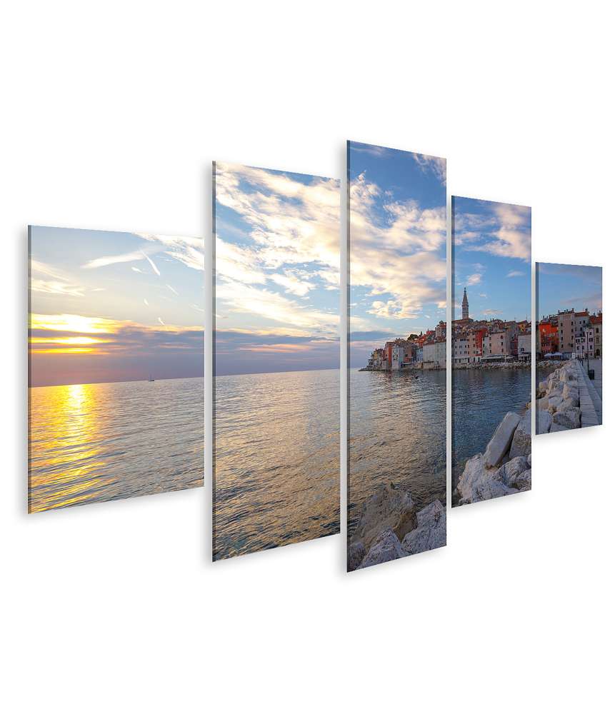 Islandburner Bild auf Leinwand Atemberaubender Sonnenuntergang über Rovinj an der Adriaküste, Kroatien, Europa