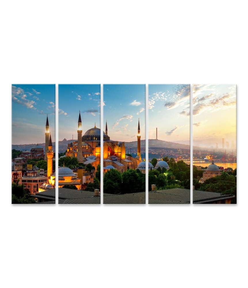 Islandburner Bild auf Leinwand Sonnenaufgang über dem Ayasofya Museum im Stadtbild von Istanbul, Türkei