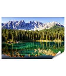 Premium Poster Blick auf den malerischen Karersee in den italienischen Dolomiten
