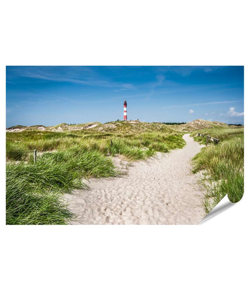 Islandburner Premium Poster Charmantes Wandbild einer Dünenlandschaft mit Leuchtturm auf Amrum, Nordsee