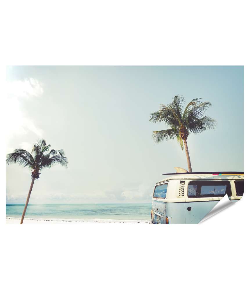 Islandburner Premium Poster VW Bulli T1 Bus mit Surfbrett am Strand - perfekt für Surfer