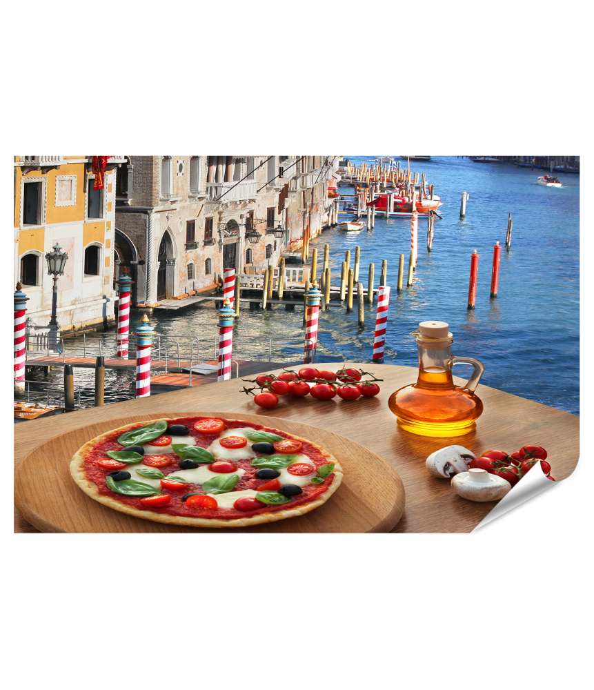 Islandburner Premium Poster Klassisches Wandbild einer italienischen Pizza in Venedigs Kanälen