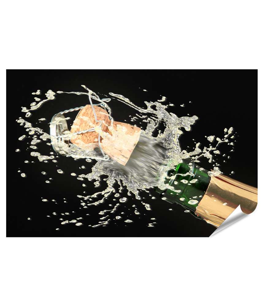 Islandburner Premium Poster Elegante Champagnerflasche vor dramatischem schwarzem Hintergrund